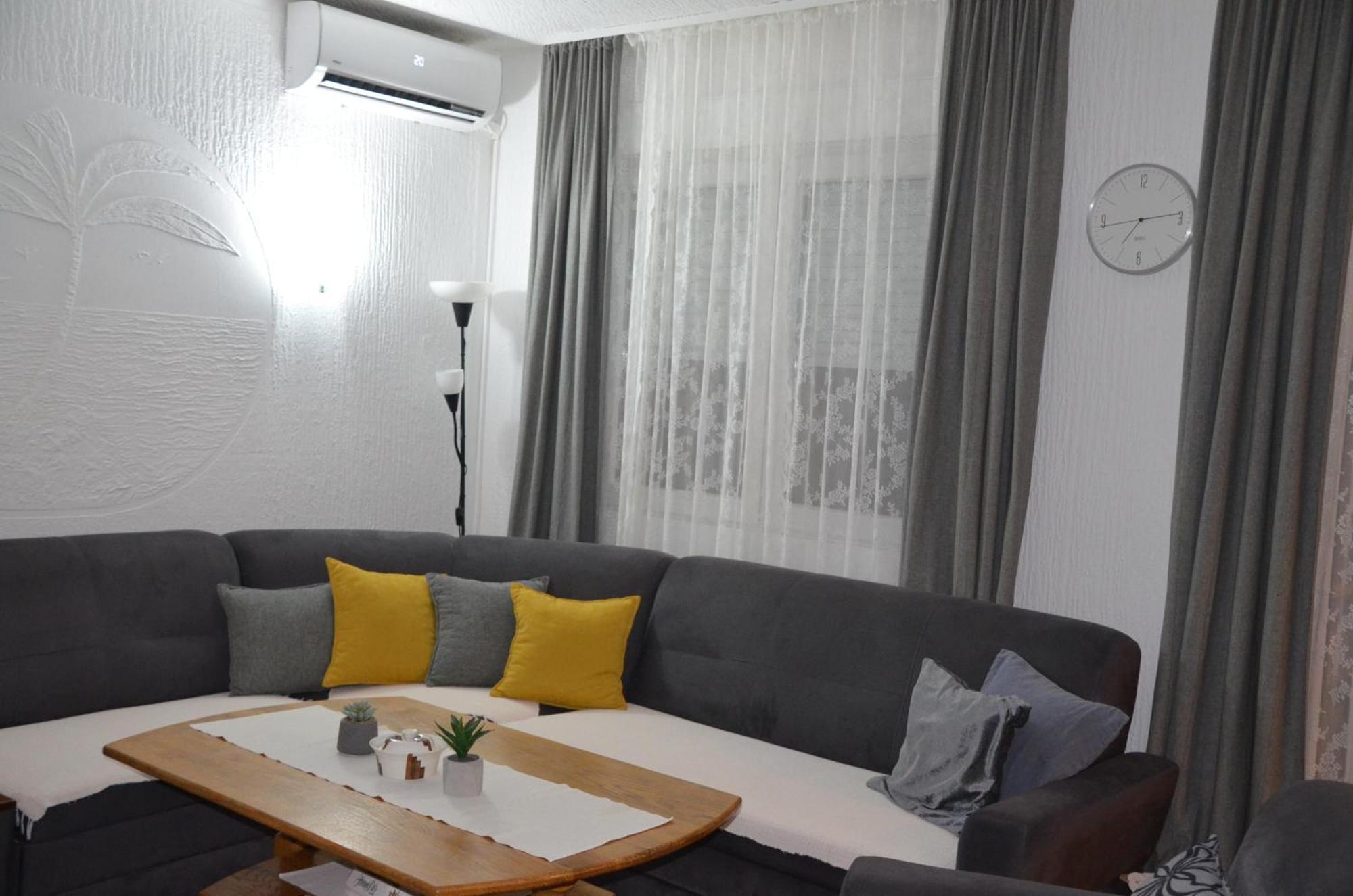 Cerak Lux Belgrado Exterior foto